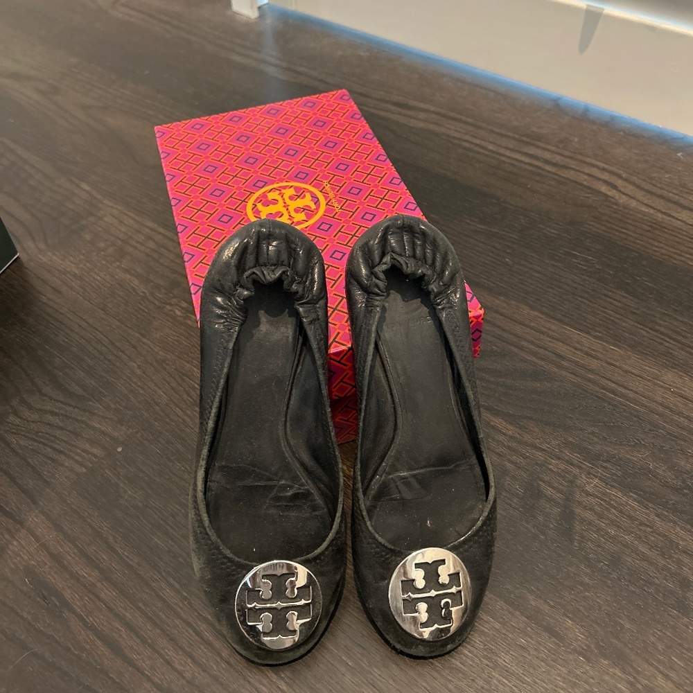 Tory Burch Black Ballet Flats with Silver